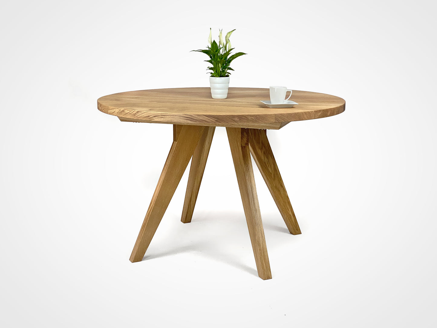 HILO table - oak