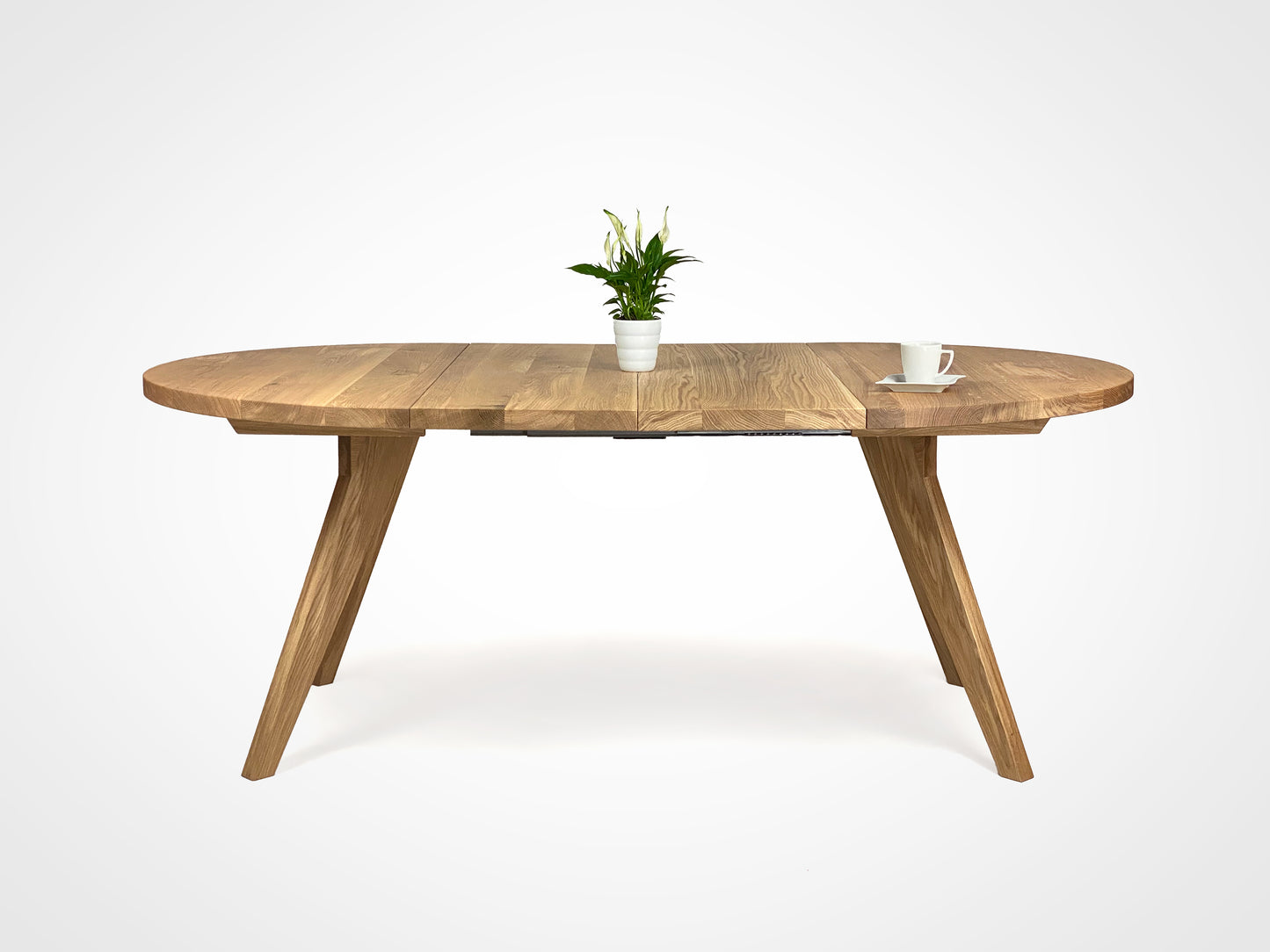 HILO table - oak
